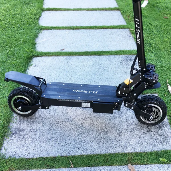 FLJ T112 11inch 5600W off road e scooter